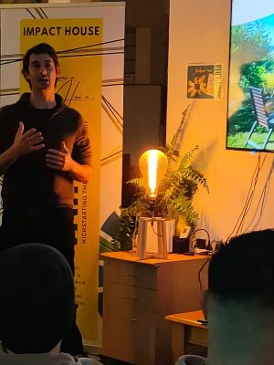 Tāiki e! Whanau